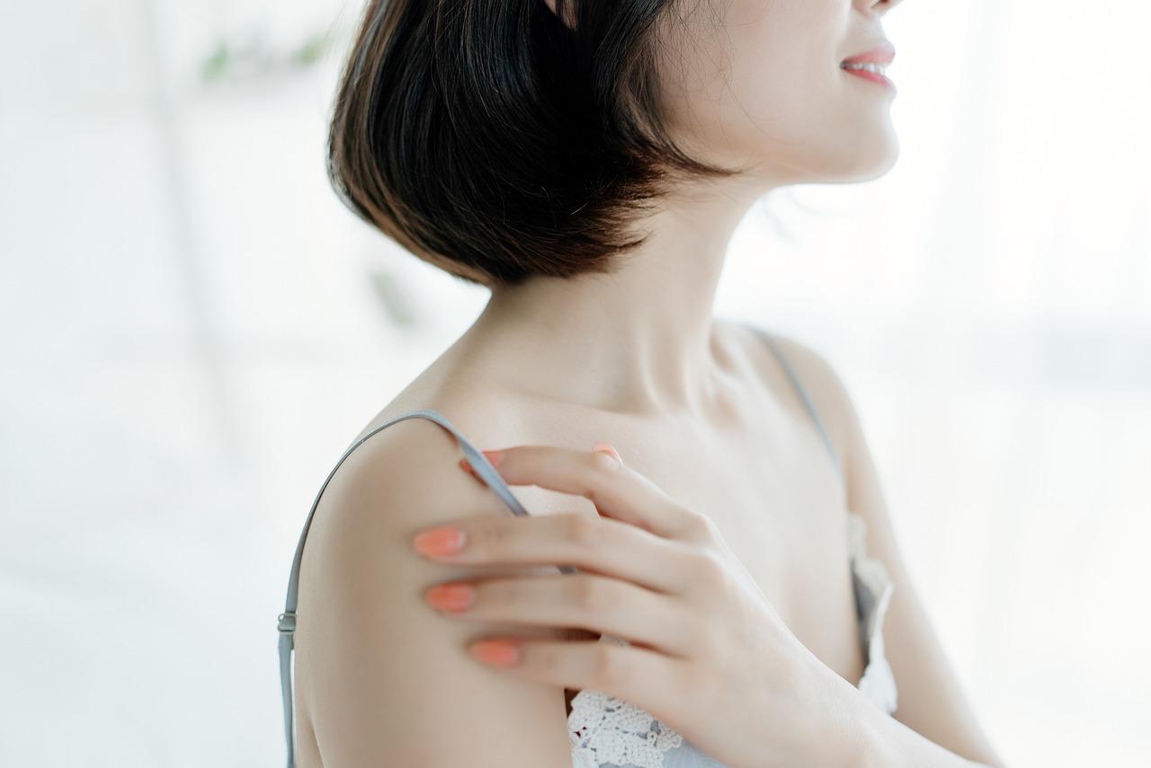 泰国女明星mai，荧屏之星的光芒闪耀