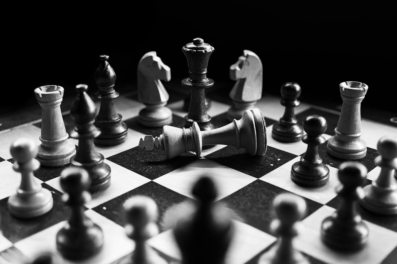 五杀电影中的光棍形象，窥探现代情感困境的银幕折射